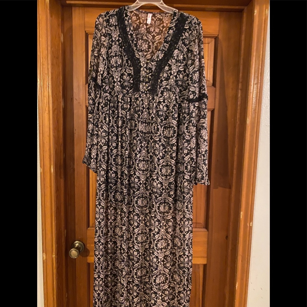 Women’s Dress